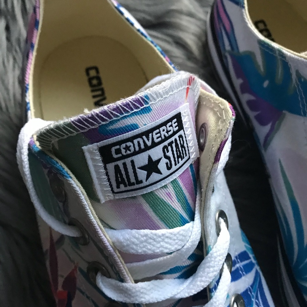 Converse low top sneakers white with pastel blue, purple, pink tropical print - Picture 2 of 8